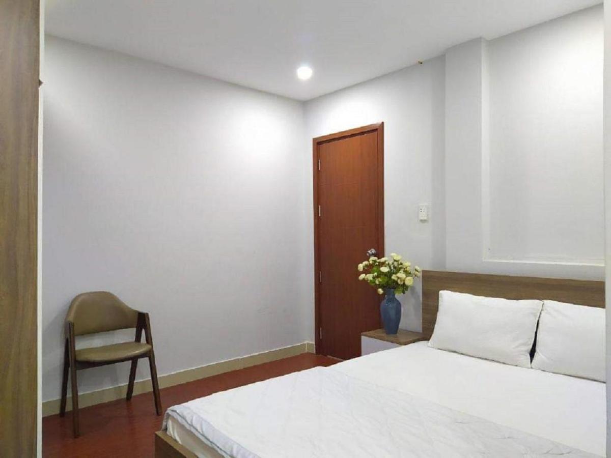Venus Hotel - 2I1A Bạch Đằng P2 Tân Bình Cidade de Ho Chi Minh Exterior foto