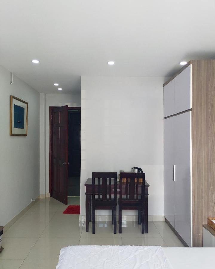 Venus Hotel - 2I1A Bạch Đằng P2 Tân Bình Cidade de Ho Chi Minh Exterior foto