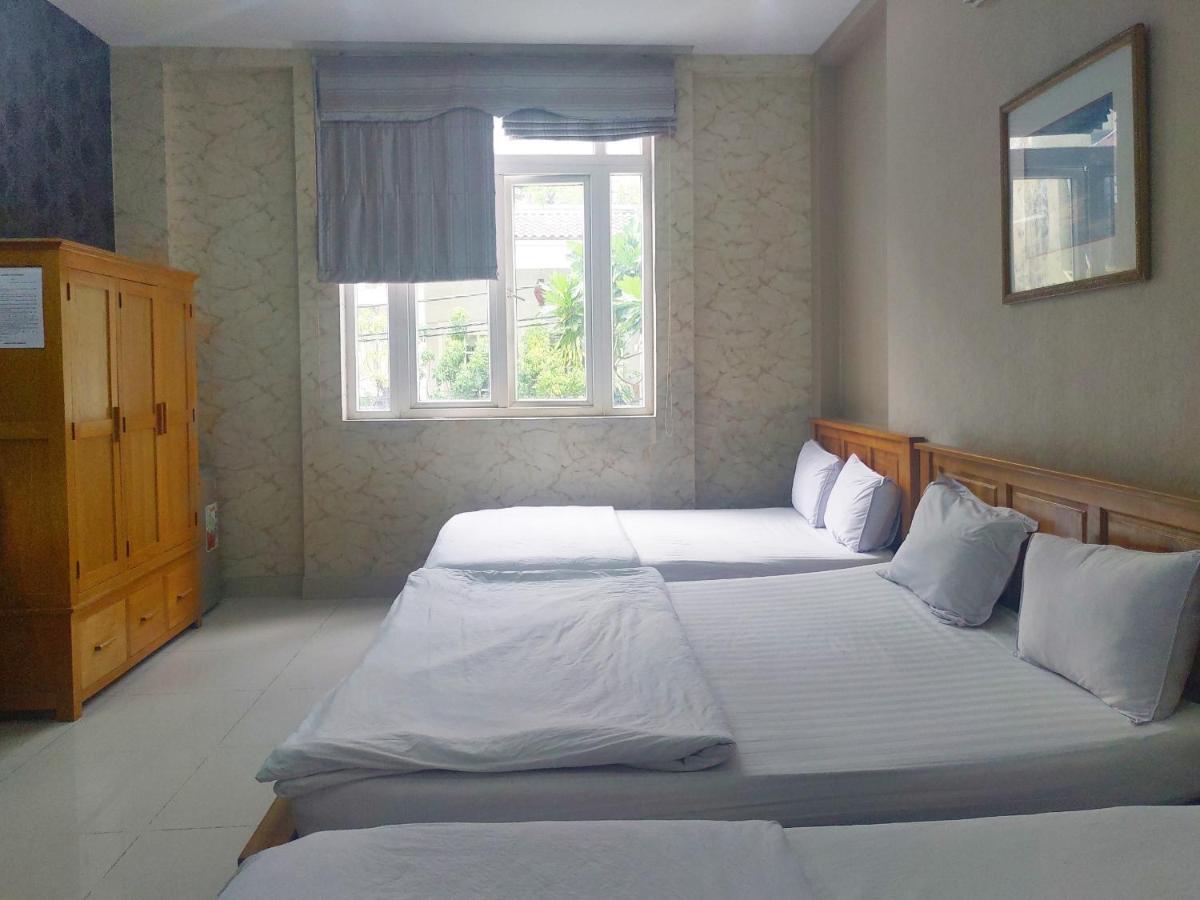 Venus Hotel - 2I1A Bạch Đằng P2 Tân Bình Cidade de Ho Chi Minh Exterior foto